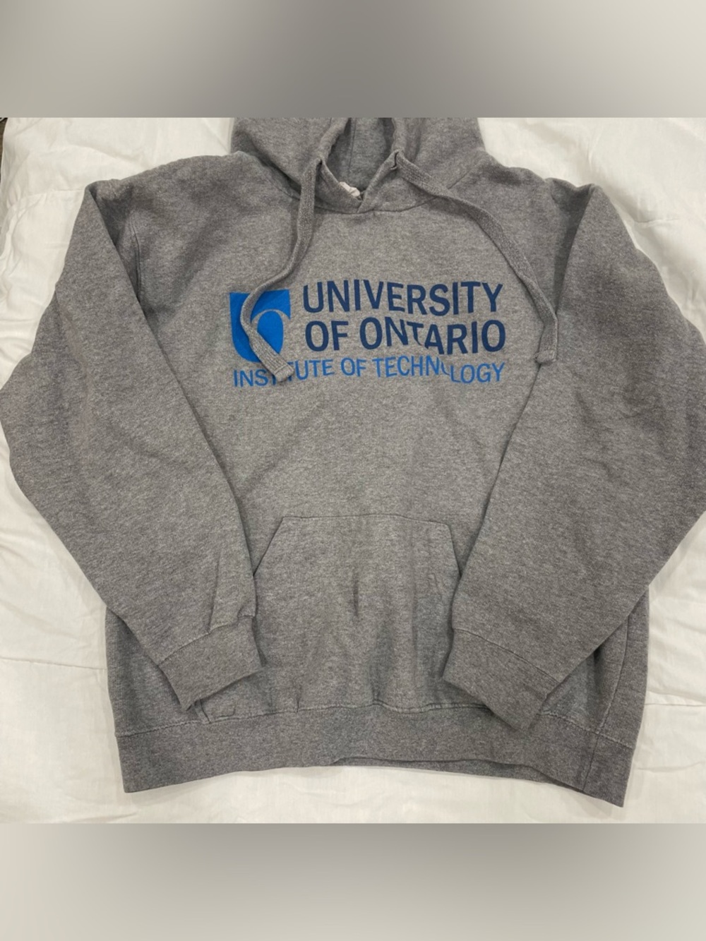 UOIT (University of Ontario Institute of Technology) Hoodie, M